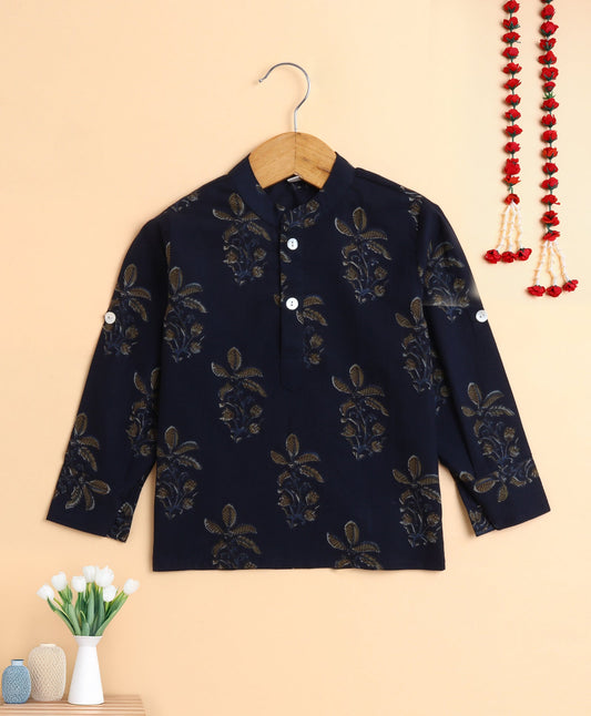 The Magic Wand Cotton Leaf Printed Full Sleeves Short Kurta-Navy Blue