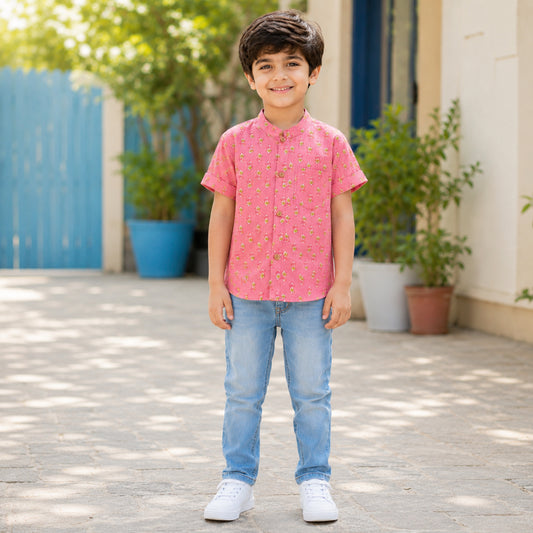 The Magic Wand Cotton Woven Half Sleeves Floral Printed Shirt - Pink