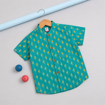 The Magic Wand Cotton Woven Half Sleeves Buti Printed Shirt - Turquoise