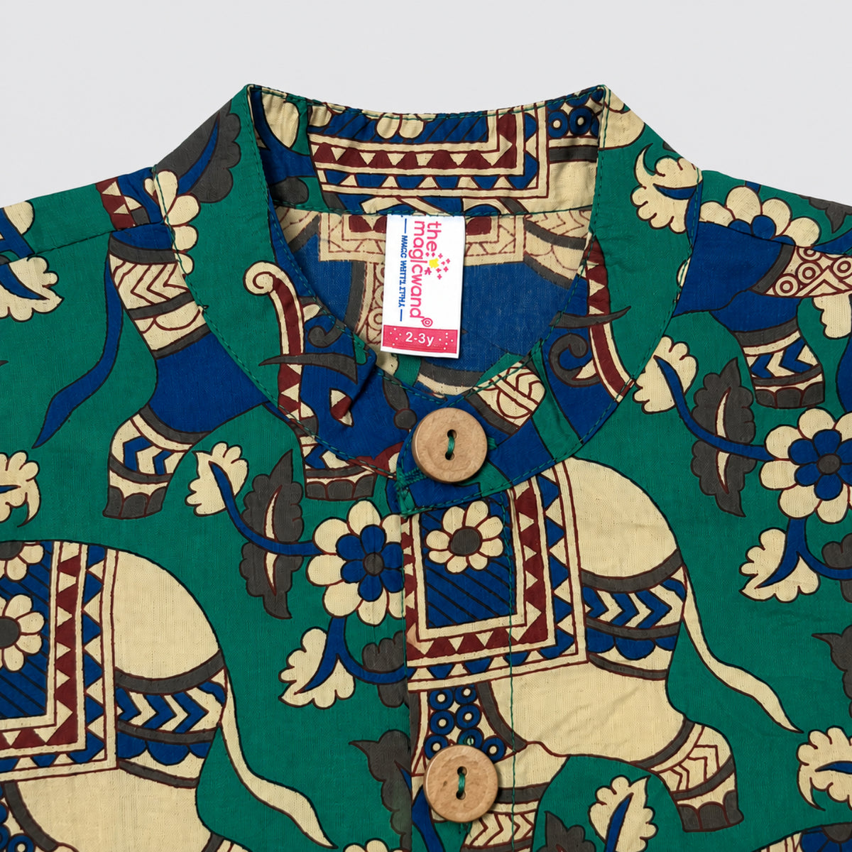 The Magic Wand Cambric Woven Solid Kurta With Ethnic Animal Printed Jacket And Pyjama - Green