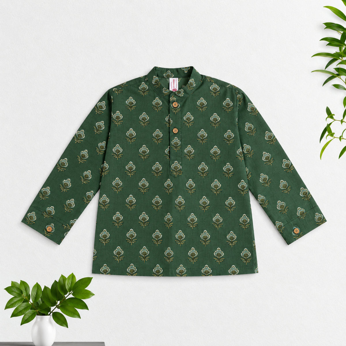 The Magic Wand Cotton Woven Cambric Full Sleeves Ethnic Buti Printed Kurta - Green