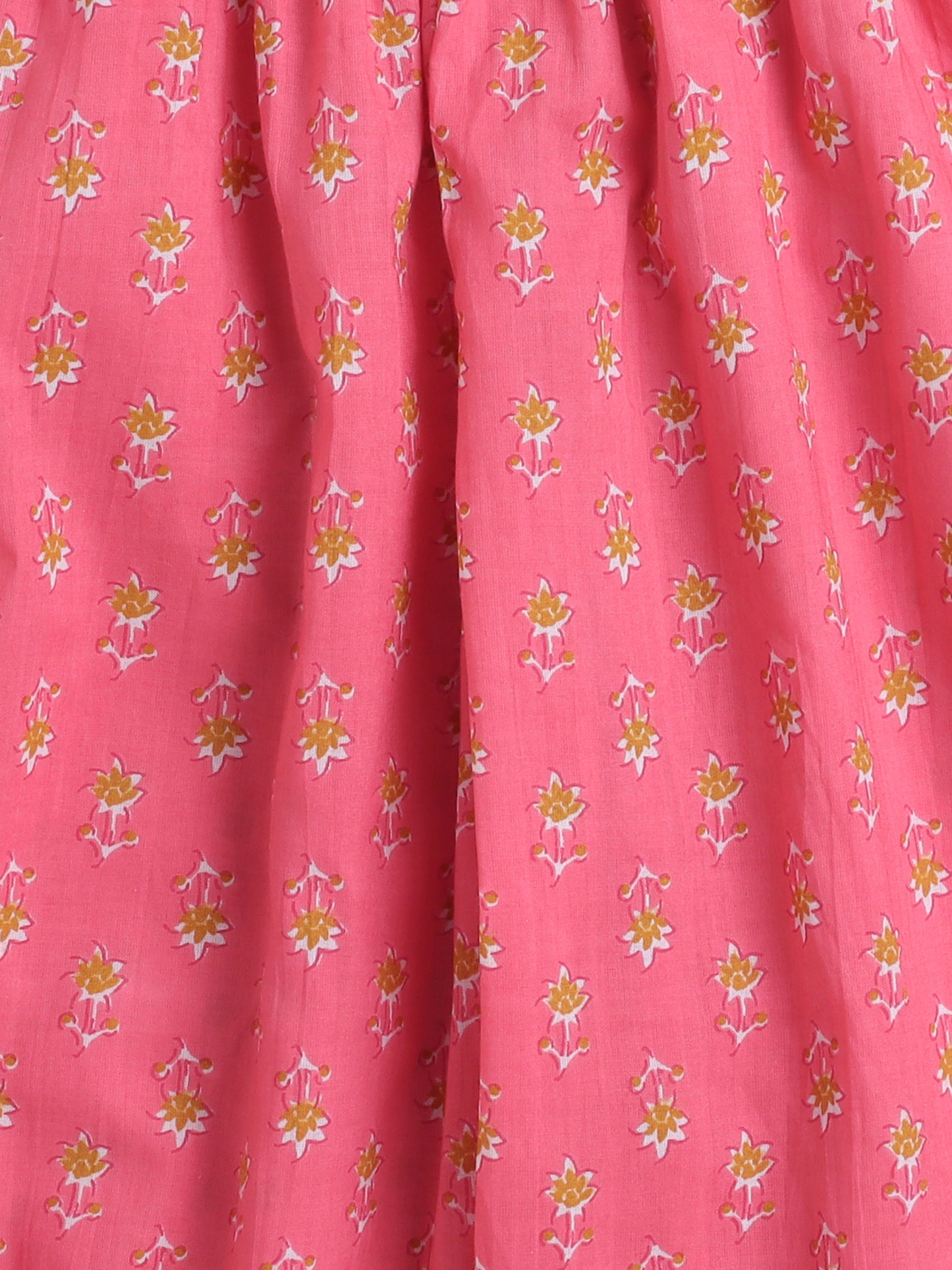 Three forth Sleeves Alia Cut Floral Printed Kurta Set- Peach