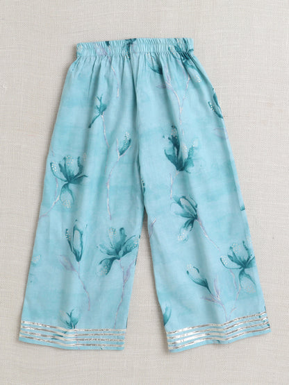 Sleeveless Floral Print Coordinating Top and Pant Set- Blue