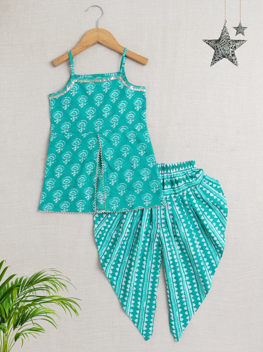 Sleeveless Floral Print Kurta with Slit Opening and Stripe Dhoti Set- Green