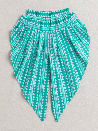 Sleeveless Floral Print Kurta with Slit Opening and Stripe Dhoti Set- Green
