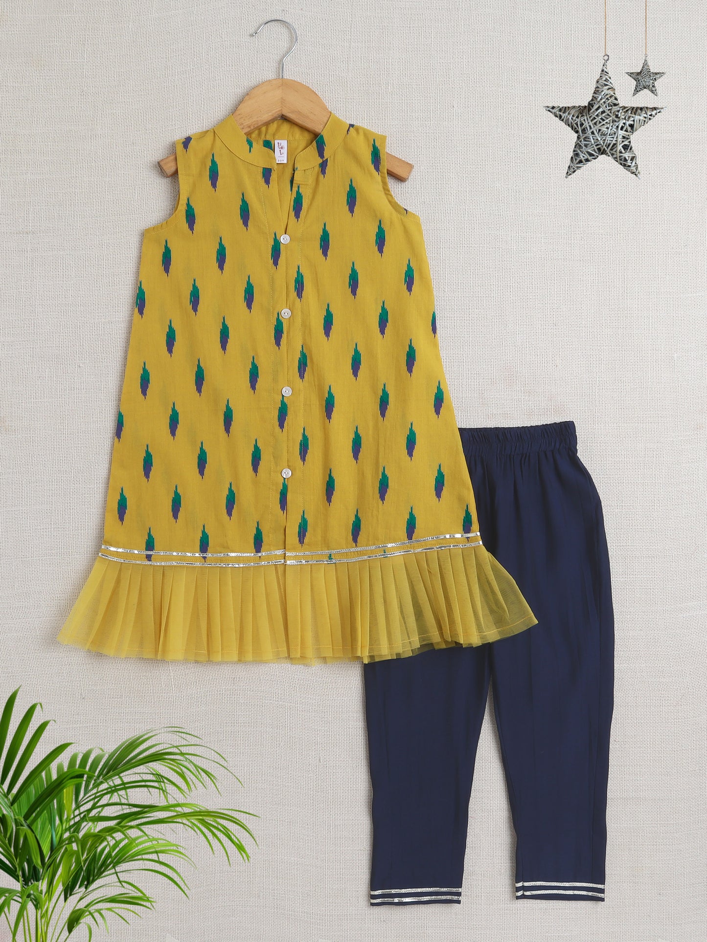 Sleeveless Abstract Printed & Lace Embellished Kurta With Salwar Set - Mustard