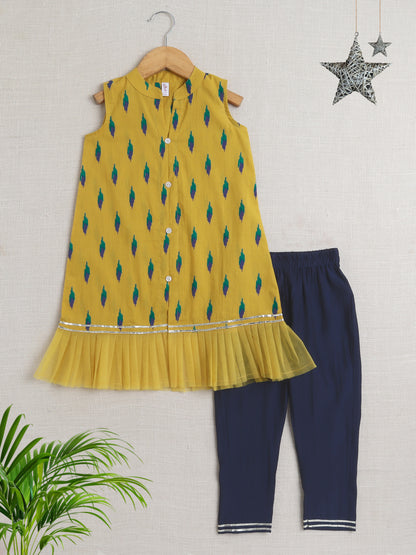 Sleeveless Abstract Printed & Lace Embellished Kurta With Salwar Set - Mustard
