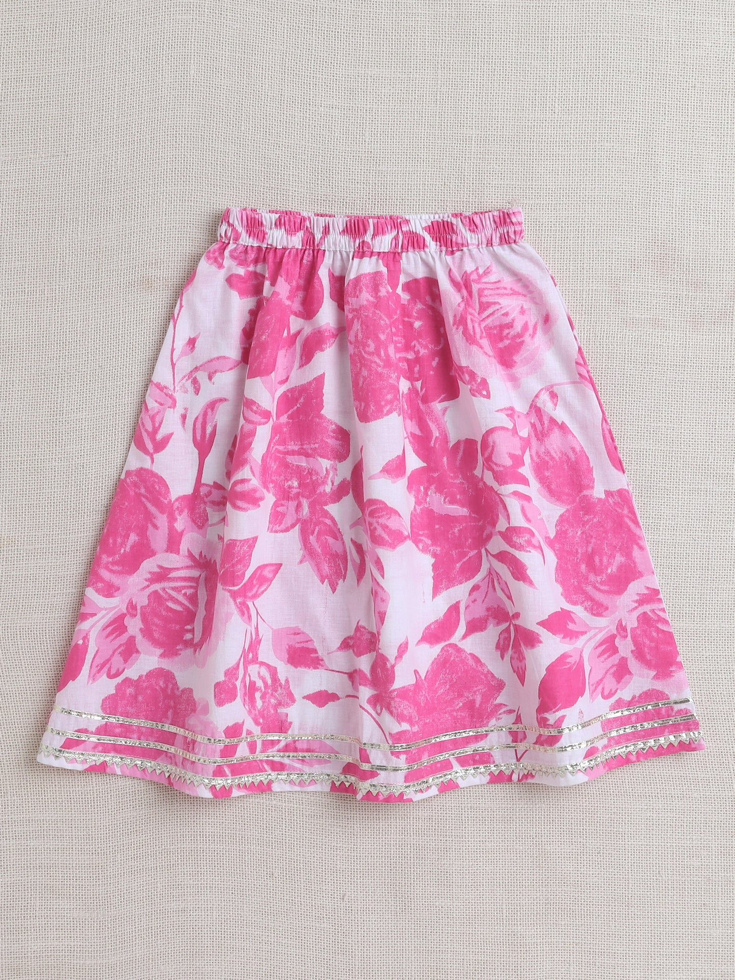 The Magic Wand Half Sleeves Floral Pipping Kurta Pyjama Set  Fuchsia