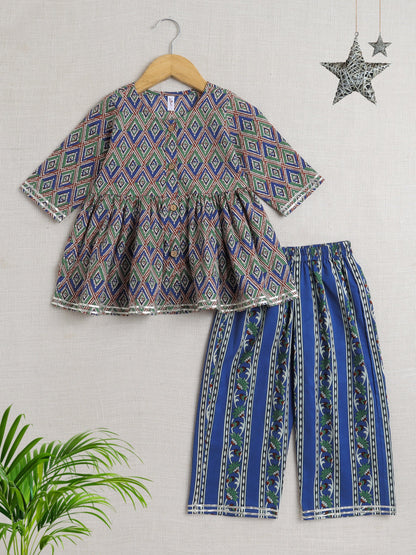 Three Fourth Sleeves Lace Embellished & Ethnic Motif Printed Kurta With Floral Printed Salwar Set - Navy Blue