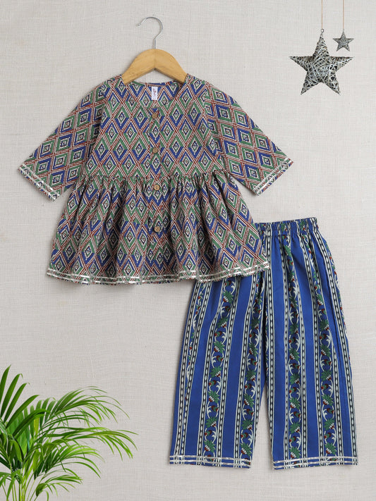 Three Fourth Sleeves Lace Embellished & Ethnic Motif Printed Kurta With Floral Printed Salwar Set - Navy Blue