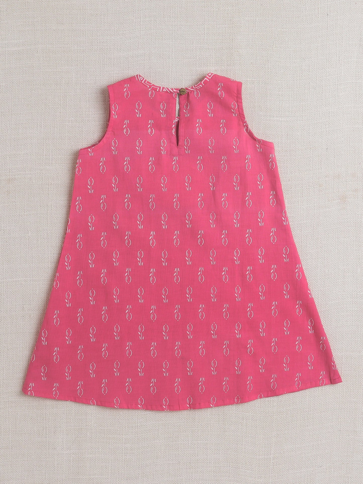Sleeveless Emebellished Kurta with Lace and Sharara Set- Fuchsia