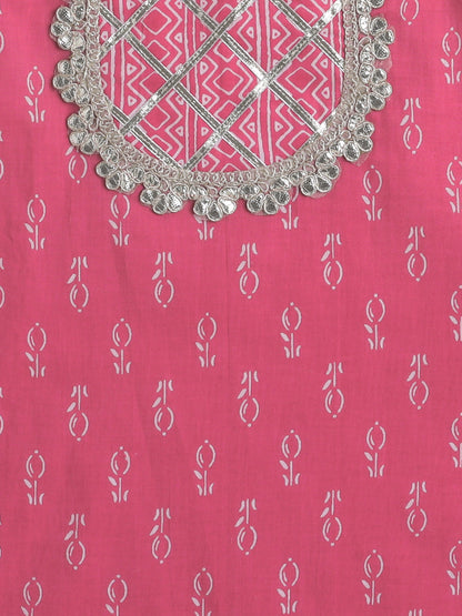 Sleeveless Emebellished Kurta with Lace and Sharara Set- Fuchsia