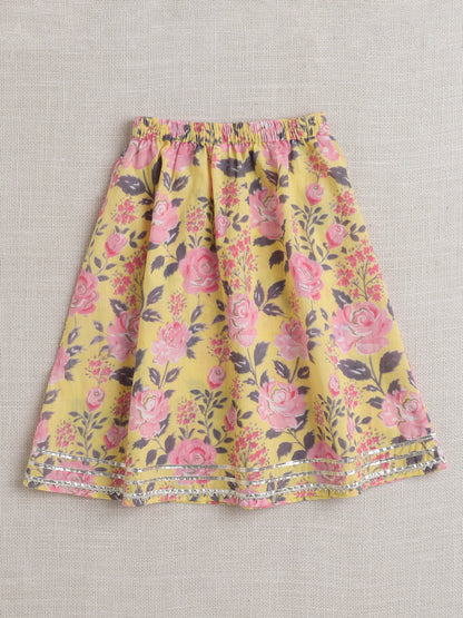 Short Sleeves Floral Print Lehnega Choli Set- Pink