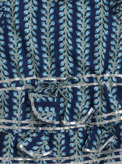Sleeveless Stripe Print Coordinating Top and Pant Set- Blue