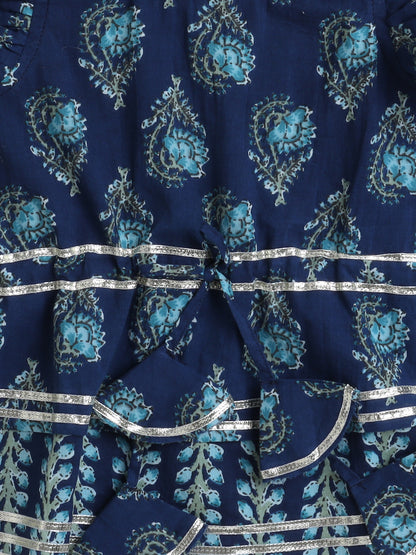 The Magic Wand Sleeveless Floral  Print Coordinating Top and Pant Set  Blue