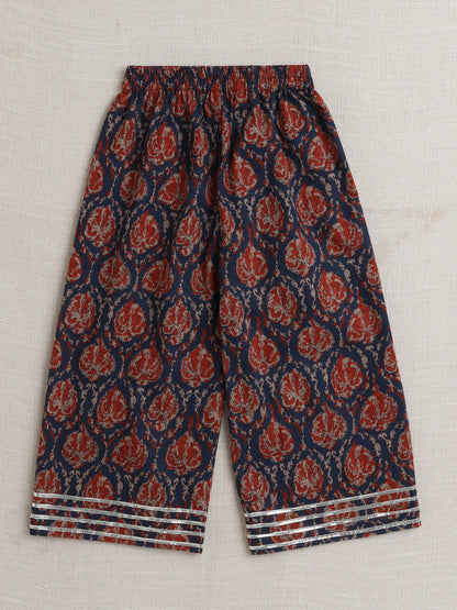 Sleeveless Floral Print Coordinating Top and Pant Set- Maroon