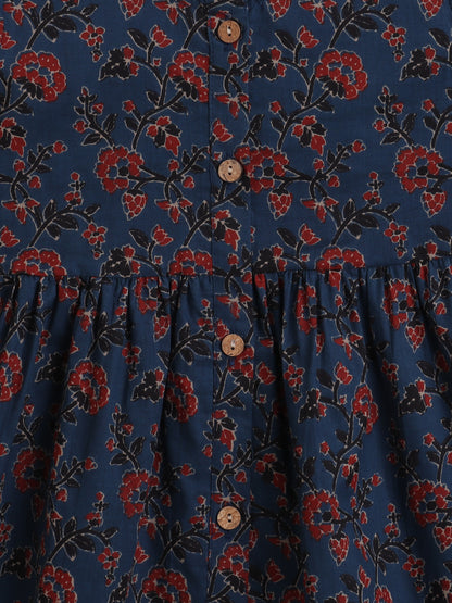Half Sleeves Floral Print Kurta Set with Lace- Navy Blue