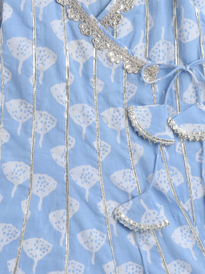 Short Sleeves Floral Print Kurta with Lace Pat Set- Blue