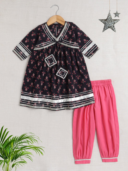 Half Sleeves Floral Print Alia Cut Kurta Set- Black