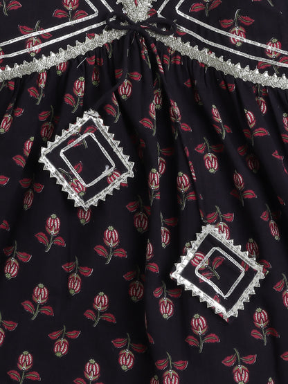 Half Sleeves Floral Print Alia Cut Kurta Set- Black