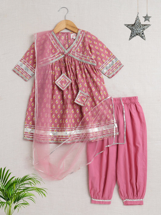 Half Sleeves Floral Print Alia Cut Kurta Set- Pink