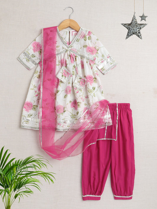Half Sleeves Floral Print Alia Cut Kurta Set- Off White