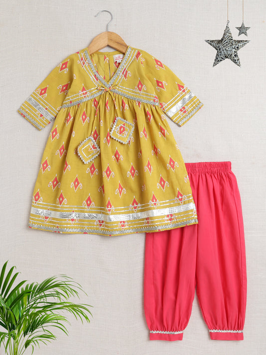 Half Sleeves Floral Print Alia Cut Kurta Set- Mustard