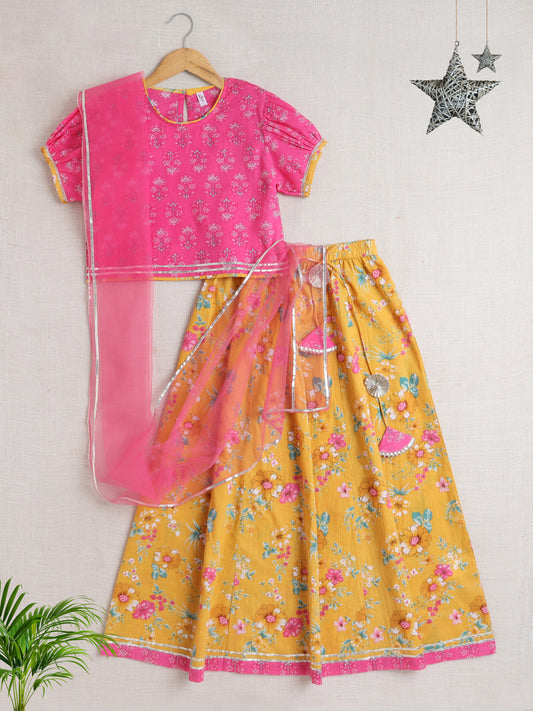 Half Sleeves Floral Printed Lace Embelished Lehenga Choli With Dupatta-Pink