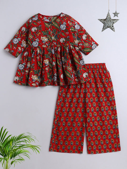 The Magic Wand Cotton Three Fourth Sleeves Floral Printed Top & Pant Set-Red
