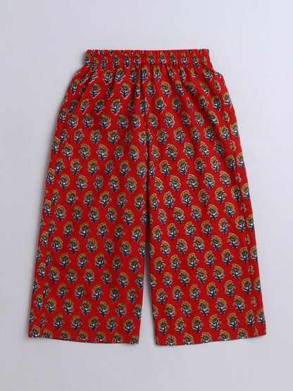 The Magic Wand Cotton Three Fourth Sleeves Floral Printed Top & Pant Set-Red