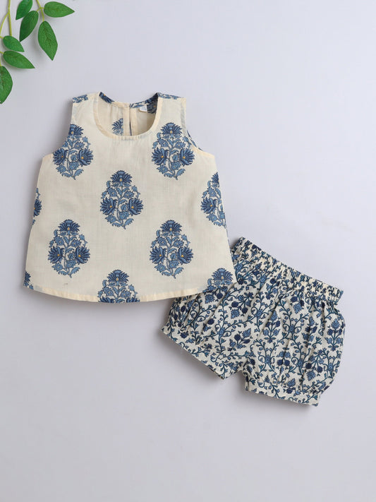 The Magic Wand Cotton Sleeveless All Over Printed Top & Balloon Shorts Set- Off White