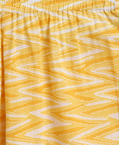 The Magic Wand Cotton Woven Floral Printed Three Fourth Sleeves Kurti Salwar and Dupatta Set- Yellow