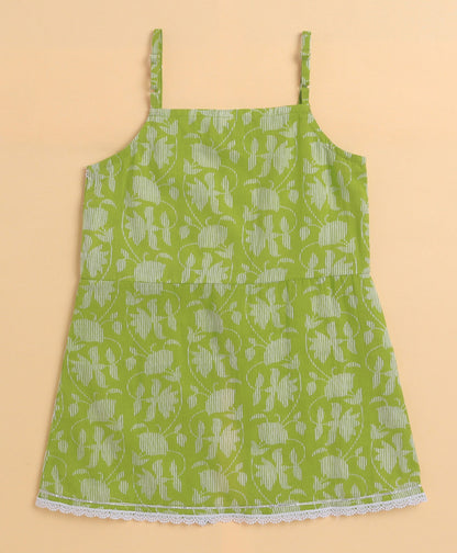 The Magic Wand Cambric Cotton printed Singlet Front Slit Kurta and Dhoti Set - Green
