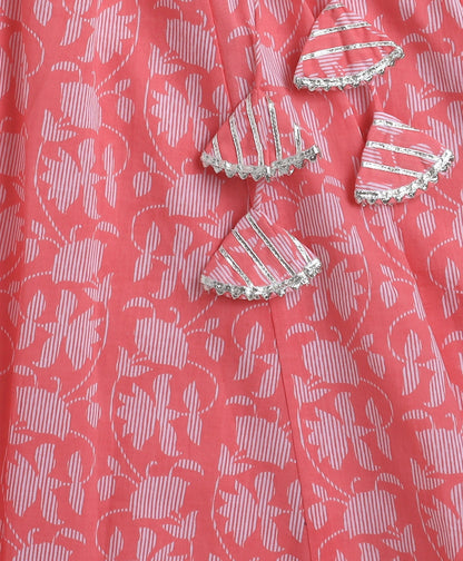 The Magic Wand Cambric Cotton Shoulder Tie Up Floral Printed Choli and Lehenga with Dupatta Set- Peach