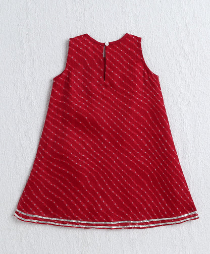 The Magic Wand Woven Sleeveless Leheriya Printed Kurta and Sharara Set with Dupatta- Red