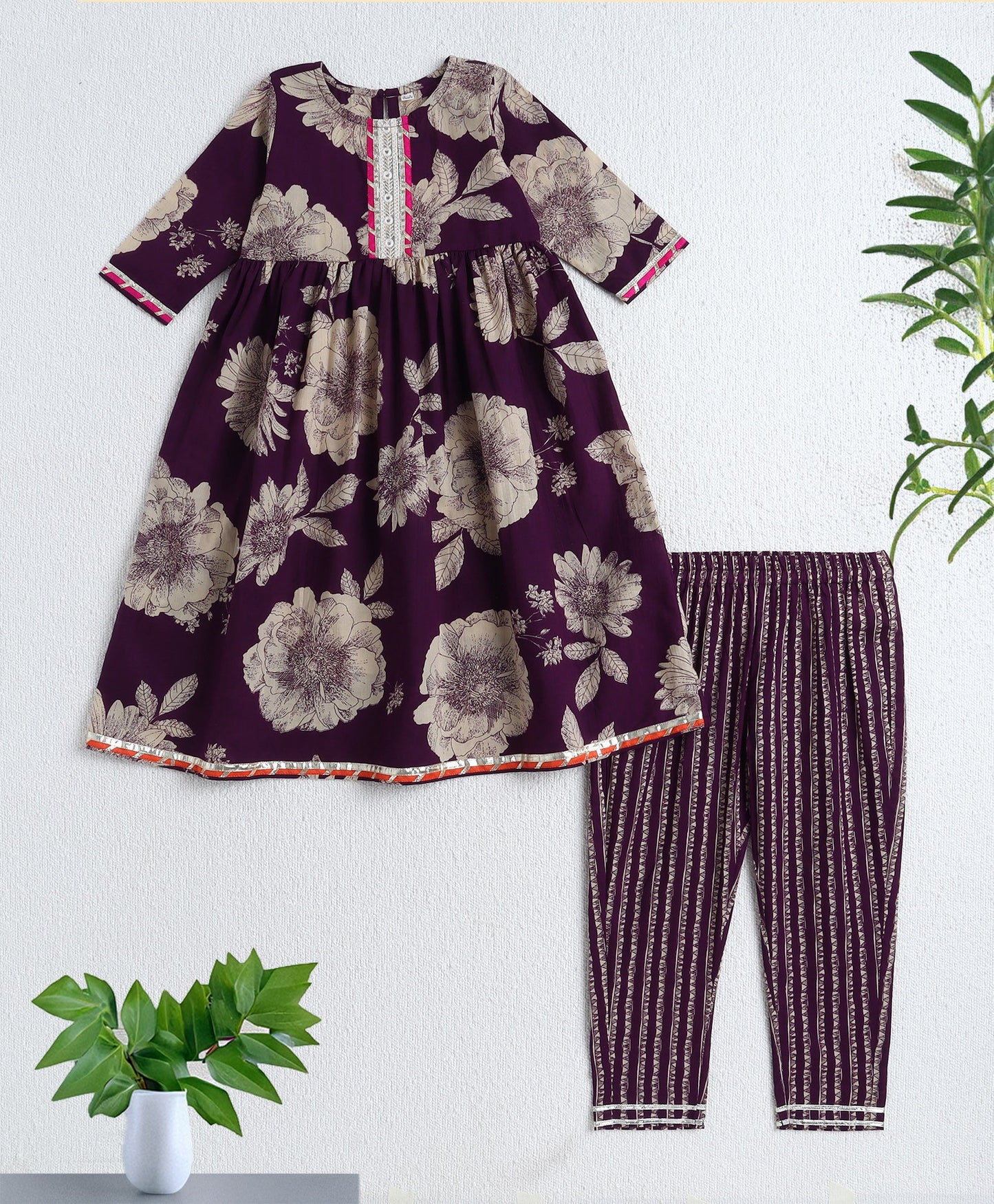 The Magic Wand Cotton Woven Elbow Sleeves Floral Printed Gota Lace Detailed Anarkali Style Kurti & Pant Set - Purple