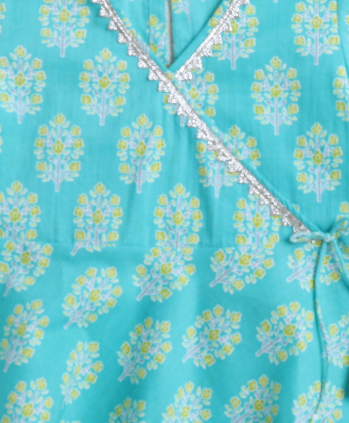 The Magic Wand Cotton Woven Three Fourth Sleeves Floral Printed Kurti with Bottom Set- Mint