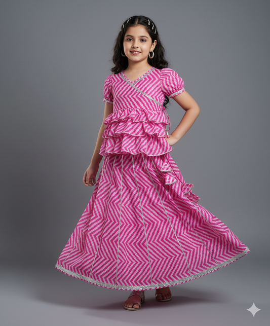 Woven Puff Sleeves Leheriya Printed Choli & Lehenga Set - Pink