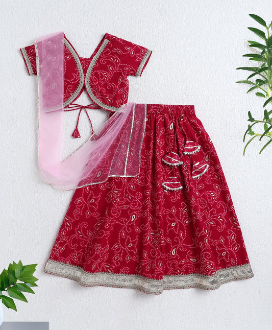 The Magic Wand Cotton Woven Half Sleeves Bandhani Printed Choli & Lehenga Set- Fuchsia