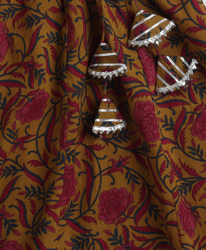 The Magic Wand Cotton Woven Floral printed Lace Detailed Kurti Lehenga Set with Dupatta- Mustard