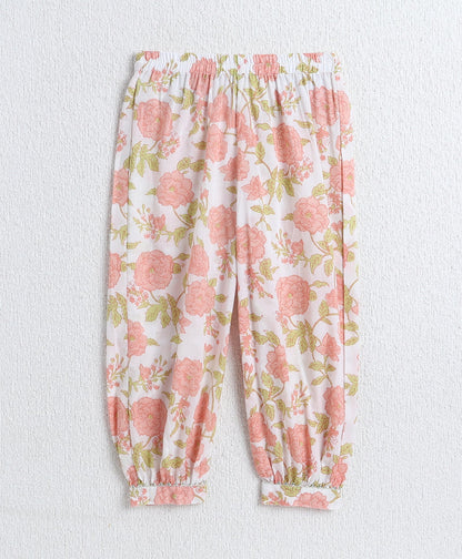 Cotton Woven Sleevesless Floral Printed Kurti and Balloon Pant Set- Peach
