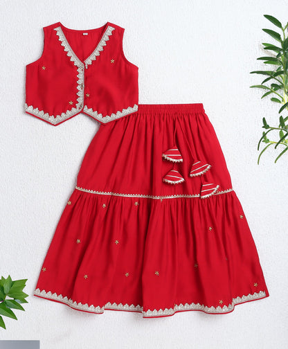 Woven Sleeveless Zari Embroidery Choli and Lehenga Set- Red