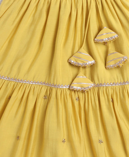 Woven Sleeveless Zari Embroidery Choli and Lehenga Set- Mustard