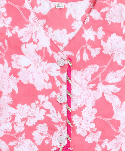 The Magic Wand Cotton Woven Sleeveless Floral Printed Top and Patch Pocket Pant Set- Peach
