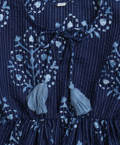 Cotton Woven Three Fourth Sleeves Floral Printed Top- Indigo Blue