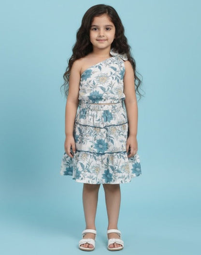 The Magic Wand Cotton Woven One Shoulder Bow Detailed Floral Printed Top With Tiered Skirt Set - Blue