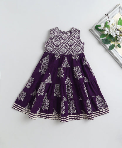 The Magic Wand Cotton Woven Sleeveless Butta Printed Laced Tiered Dress - Purple