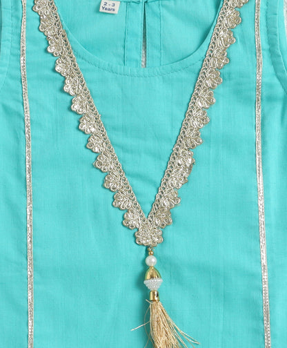 The Magic Wand Cambric Cotton Sleeveless Laced A-Line Kurta And Dhoti Set - Turquoise