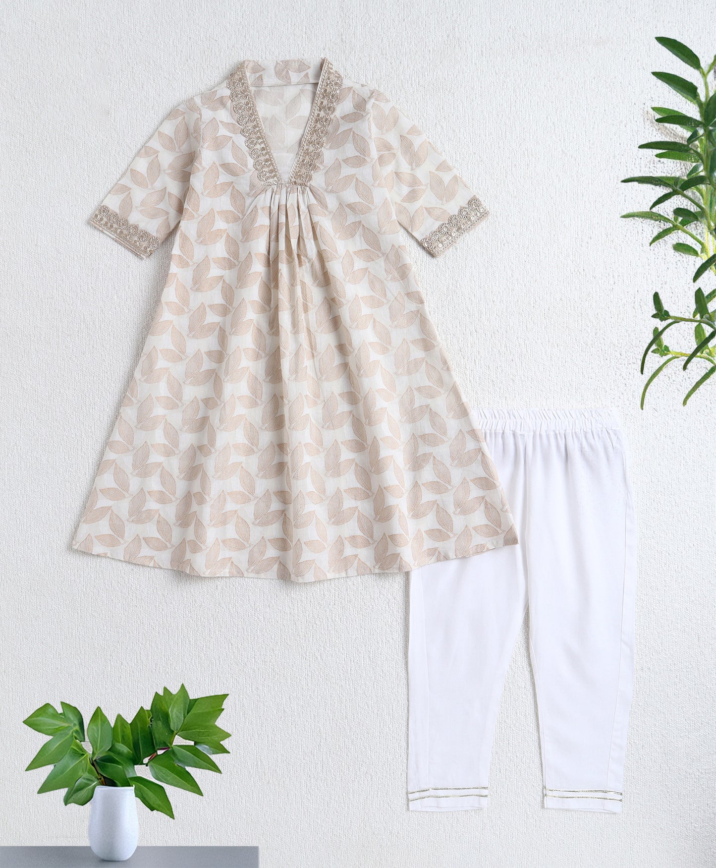The Magic Wand Cotton Woven Leaf Foil Printed A-Line Laced Kurta With Pants - Off White