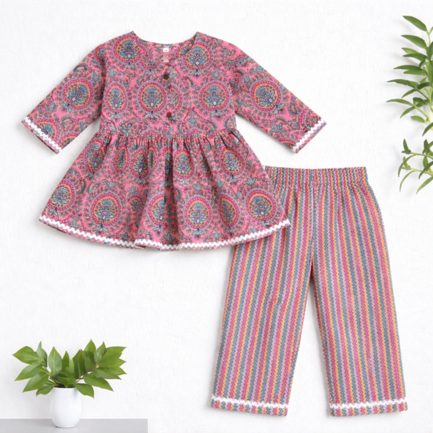 The Magic Wand Cotton Woven Three Fourth Sleeves Ric Rac Laced Printed Top And Pant Set - Pink